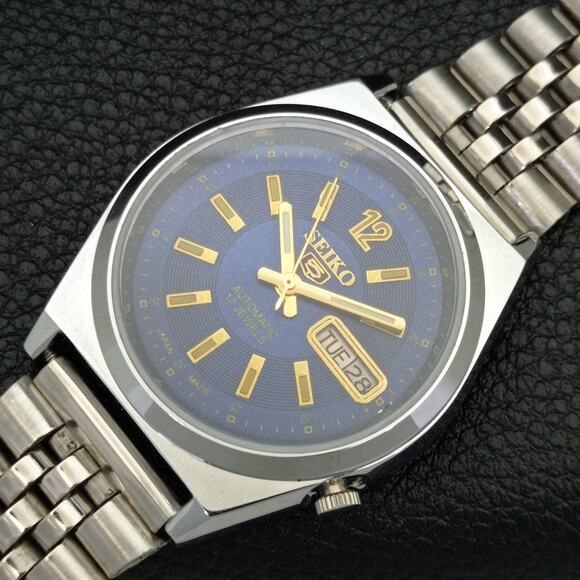 Vintage 1987 Seiko Automatic Mens Silver Watch W/daydate & Blue accents - Picture 6 of 10